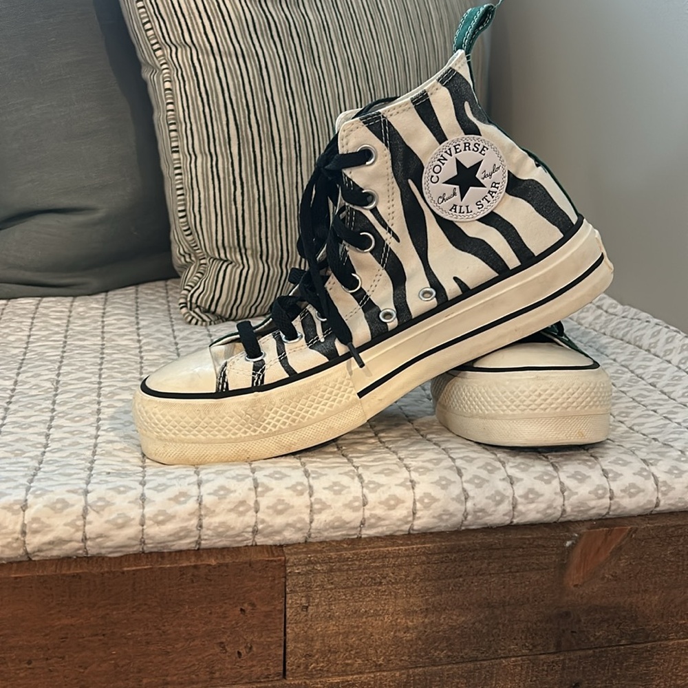 Customized converse - Picture 3 of 7